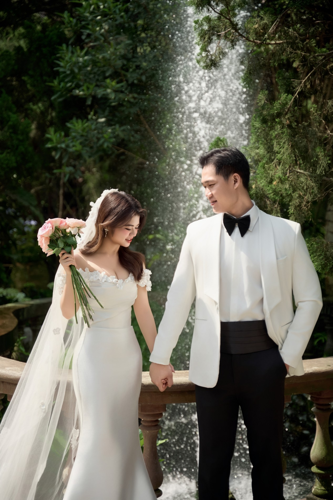 THIỆP CƯỚI VĂN MINH – THANH VÂN